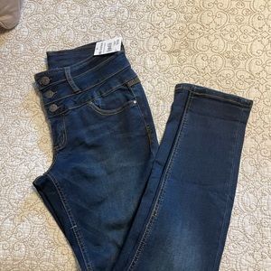 High waisted skinny jeans